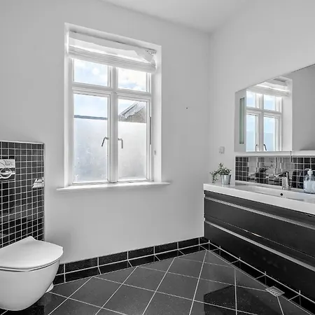 5 Bedroom In Casa vacanze Nyborg