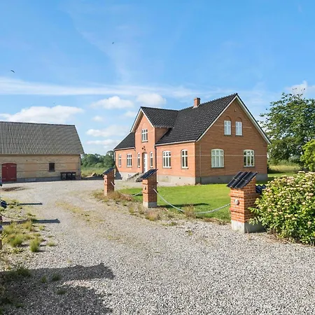 5 Bedroom In Feriehus *