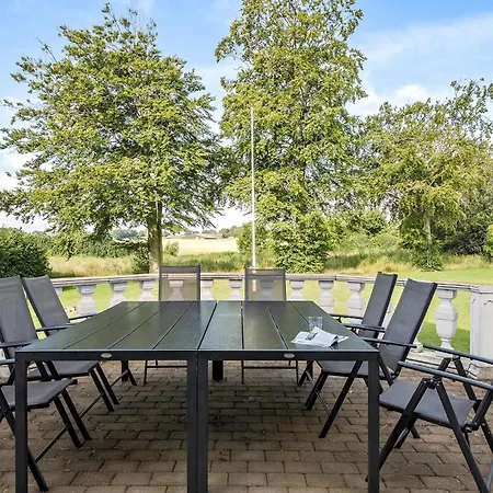 Feriehus 5 Bedroom In *